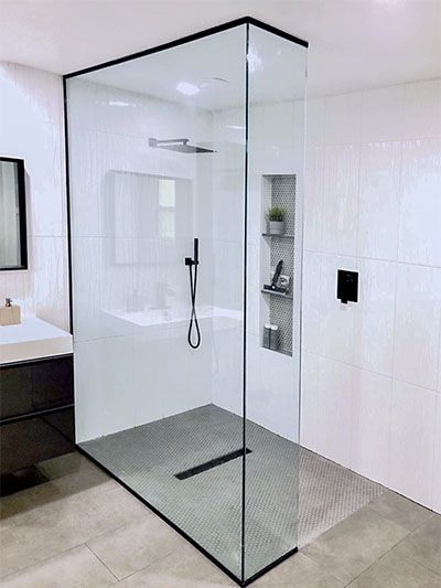 Stationary Glass Panel